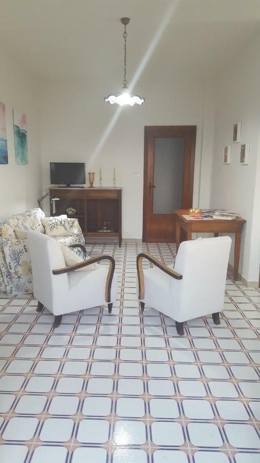 Casa Del Levante Riposto Kültér fotó